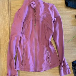 Lululemon Luon Define. Size 4. Vintage Plum.